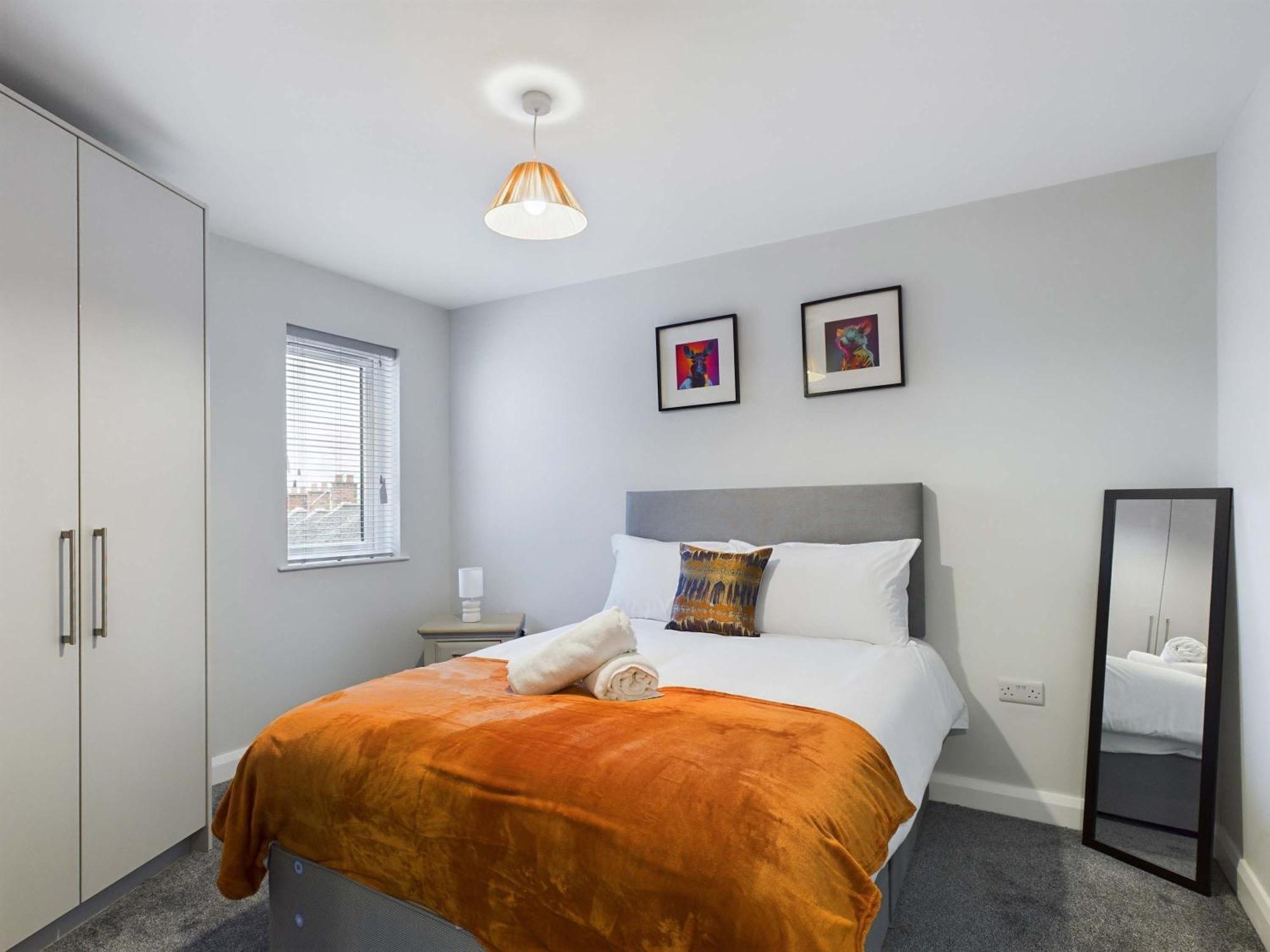 Contemporary 2 Bed Self Catering * Belfast