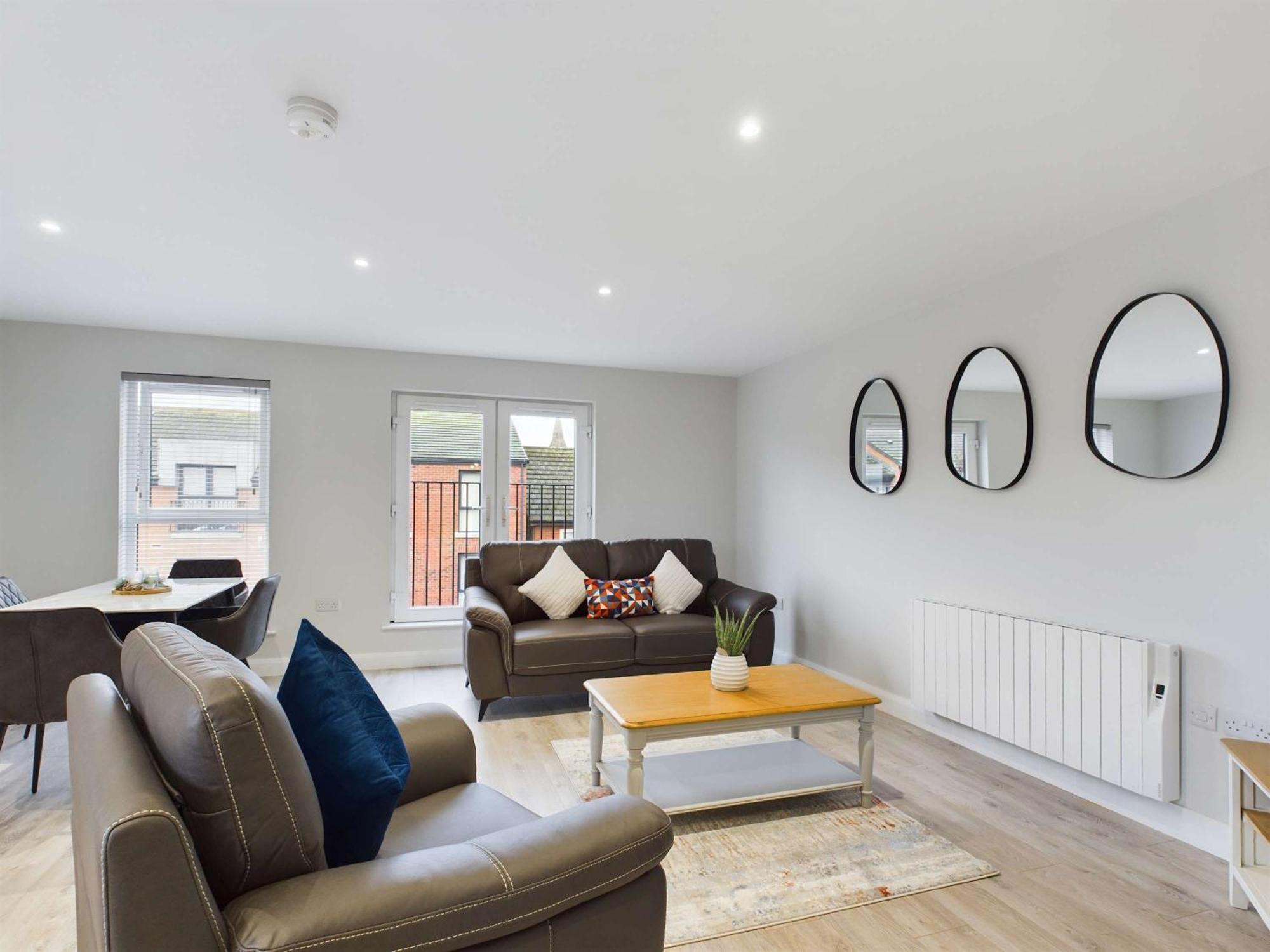 Contemporary 2 Bed Self Catering Apartment Belfast